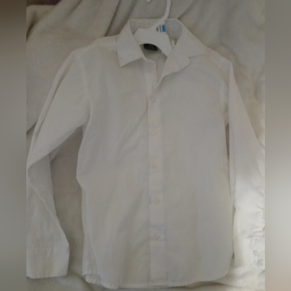 Boys dress shirt long sleeve great condition 10 regular